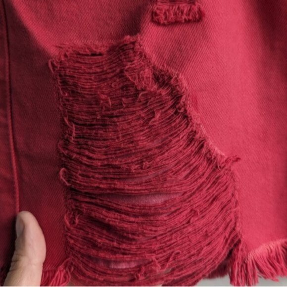 KanCan red distressed 100% cotton high rise denim shorts - Picture 6 of 7